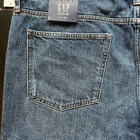 GAP 34 Denim Jean Indigo Cut Offs Dark Wash 3 inch Shorts NWT - Picture 6 of 11